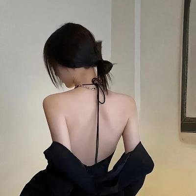 天使与怨灵